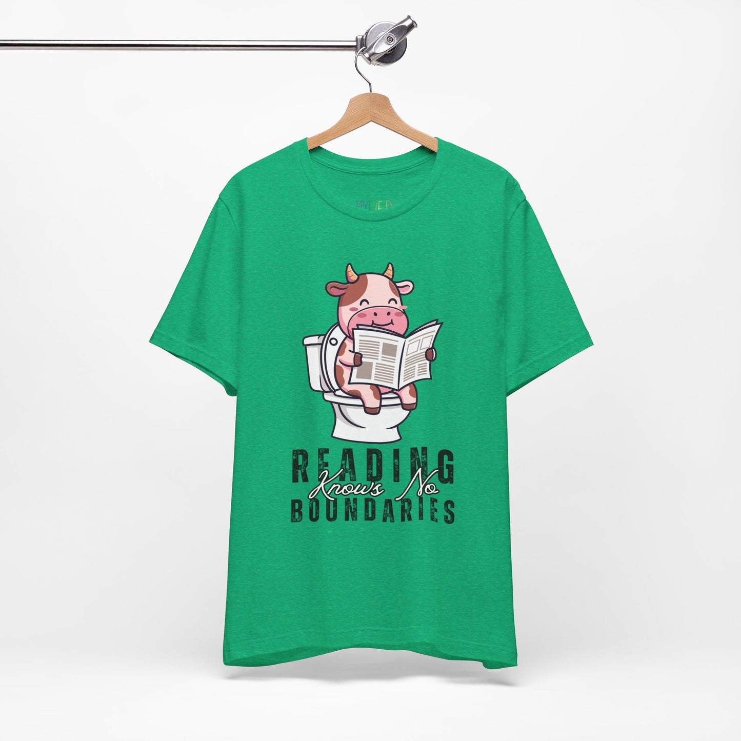 Teen/Adult Unisex Reading Knows No Boundaries T-Shirt