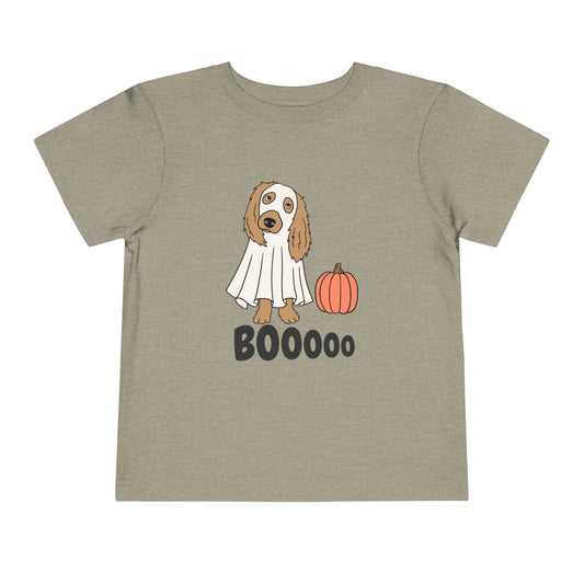 Brown/gray toddler t-shirt with a dog in a ghost costume, a pumpkin and text 'Booooo' 